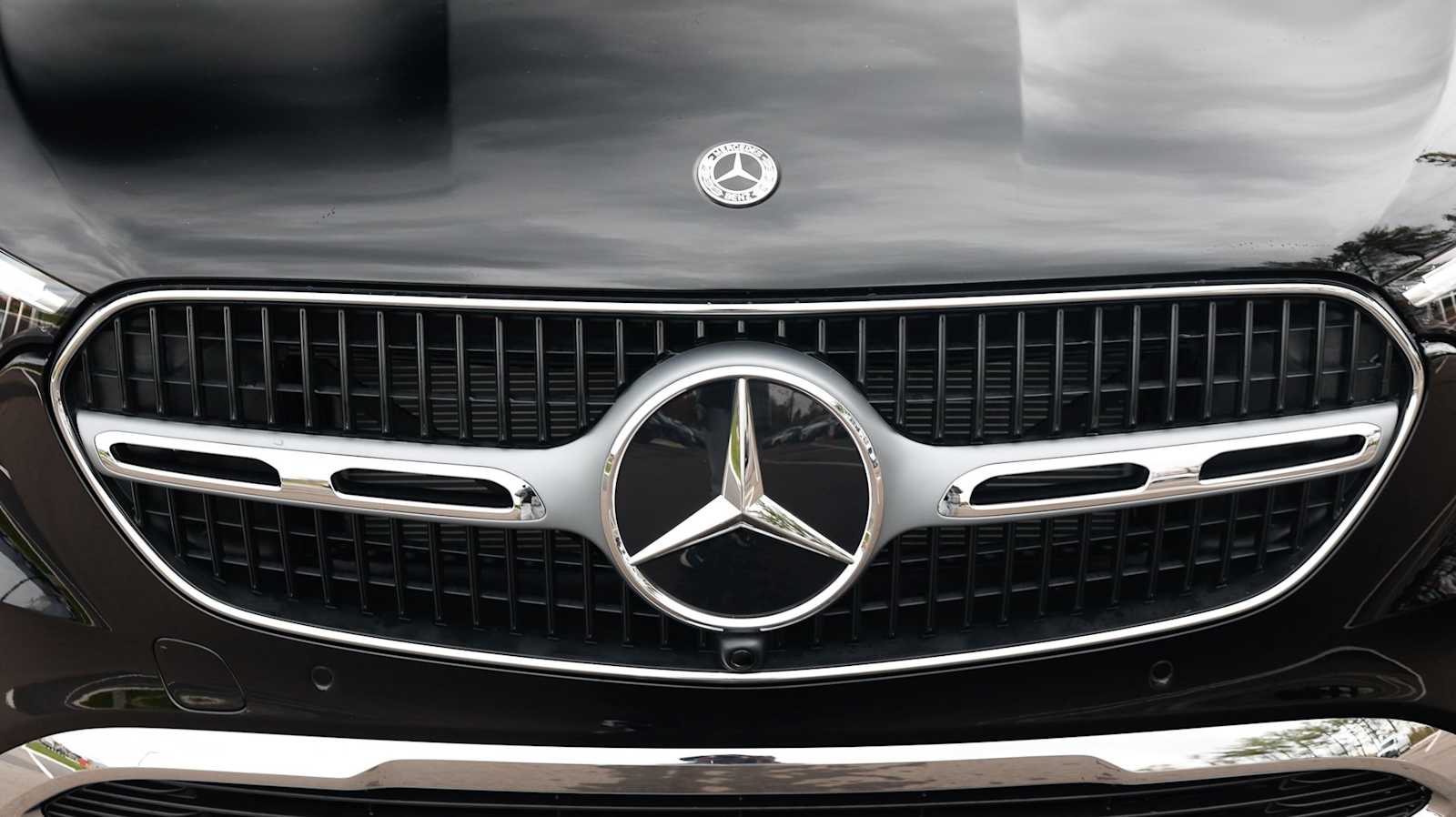 Thumbnail: 2026 Mercedes-Benz GLC - 14