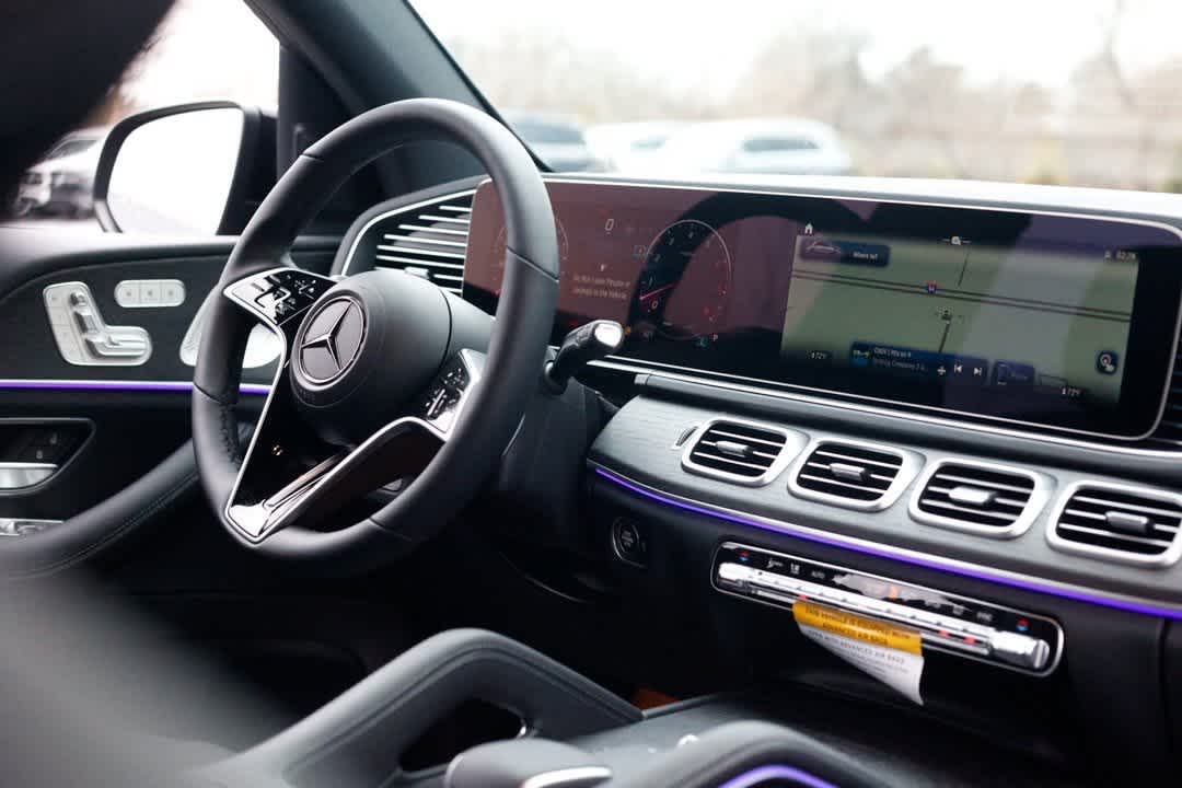 Thumbnail: 2026 Mercedes-Benz GLE - 23