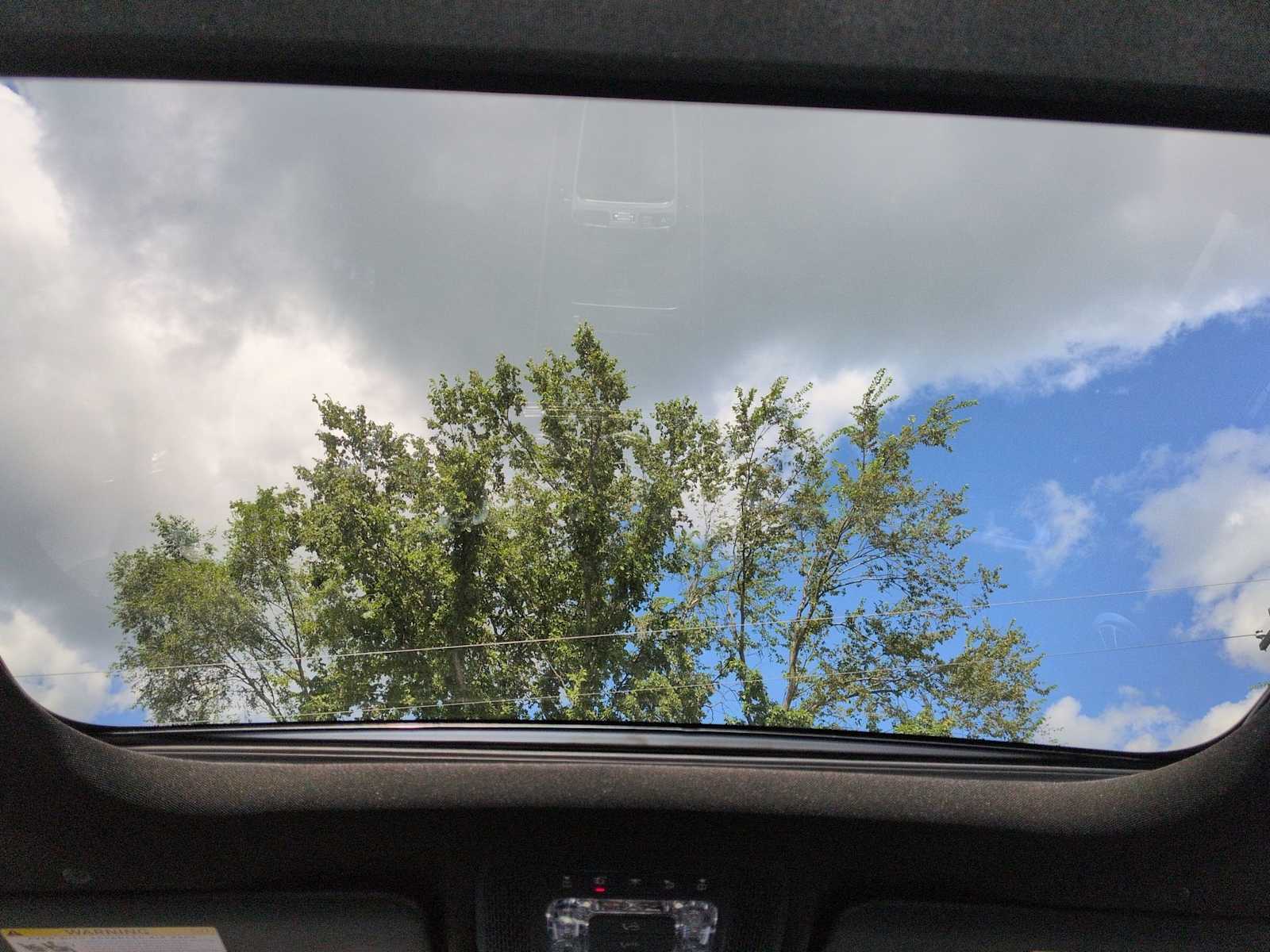 Thumbnail: 2026 Mercedes-Benz GLB - 23