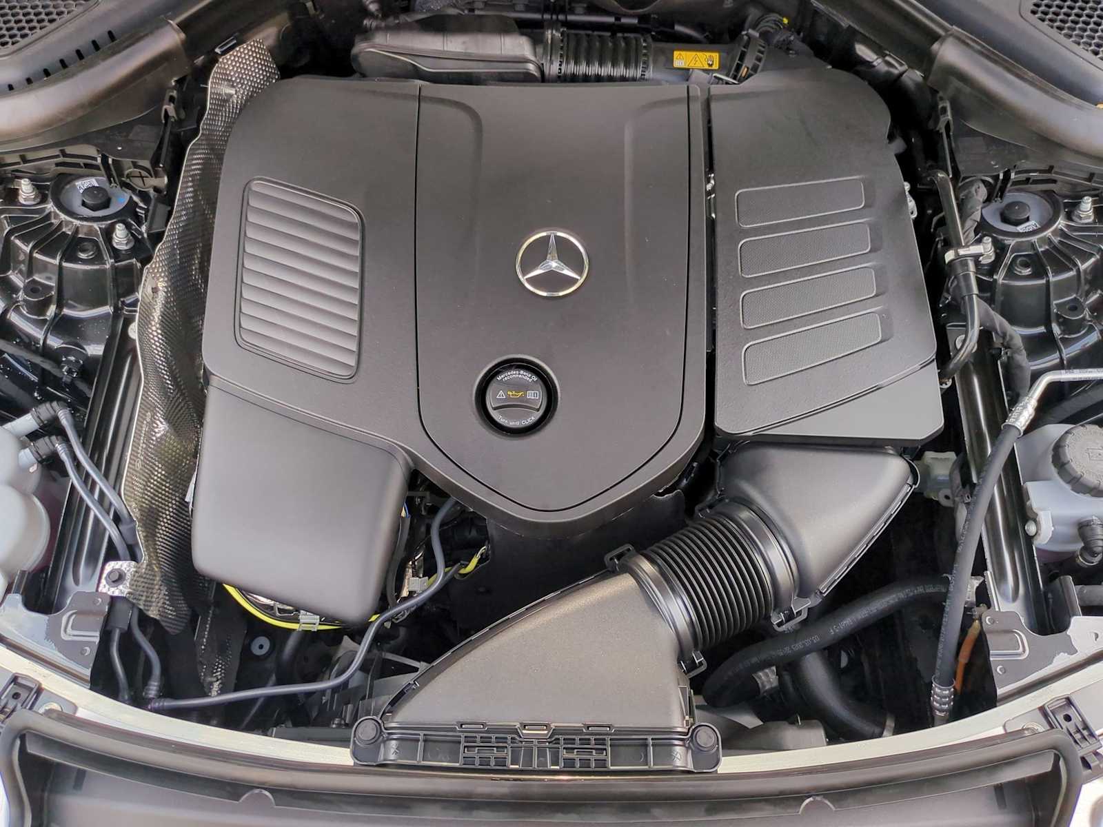 Thumbnail: 2025 Mercedes-Benz GLC - 15