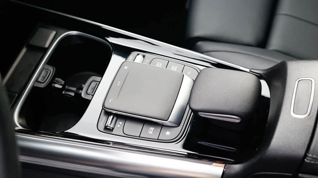 Thumbnail: 2023 Mercedes-Benz GLA - 38