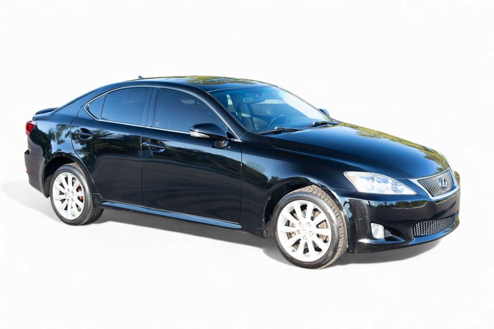 2010 Lexus IS 250 photo 3