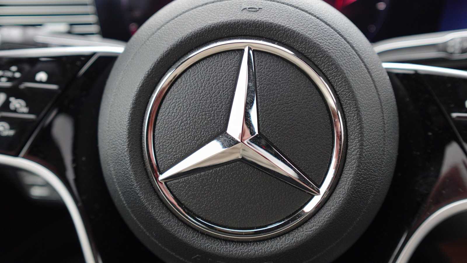Thumbnail: 2026 Mercedes-Benz GLE - 34