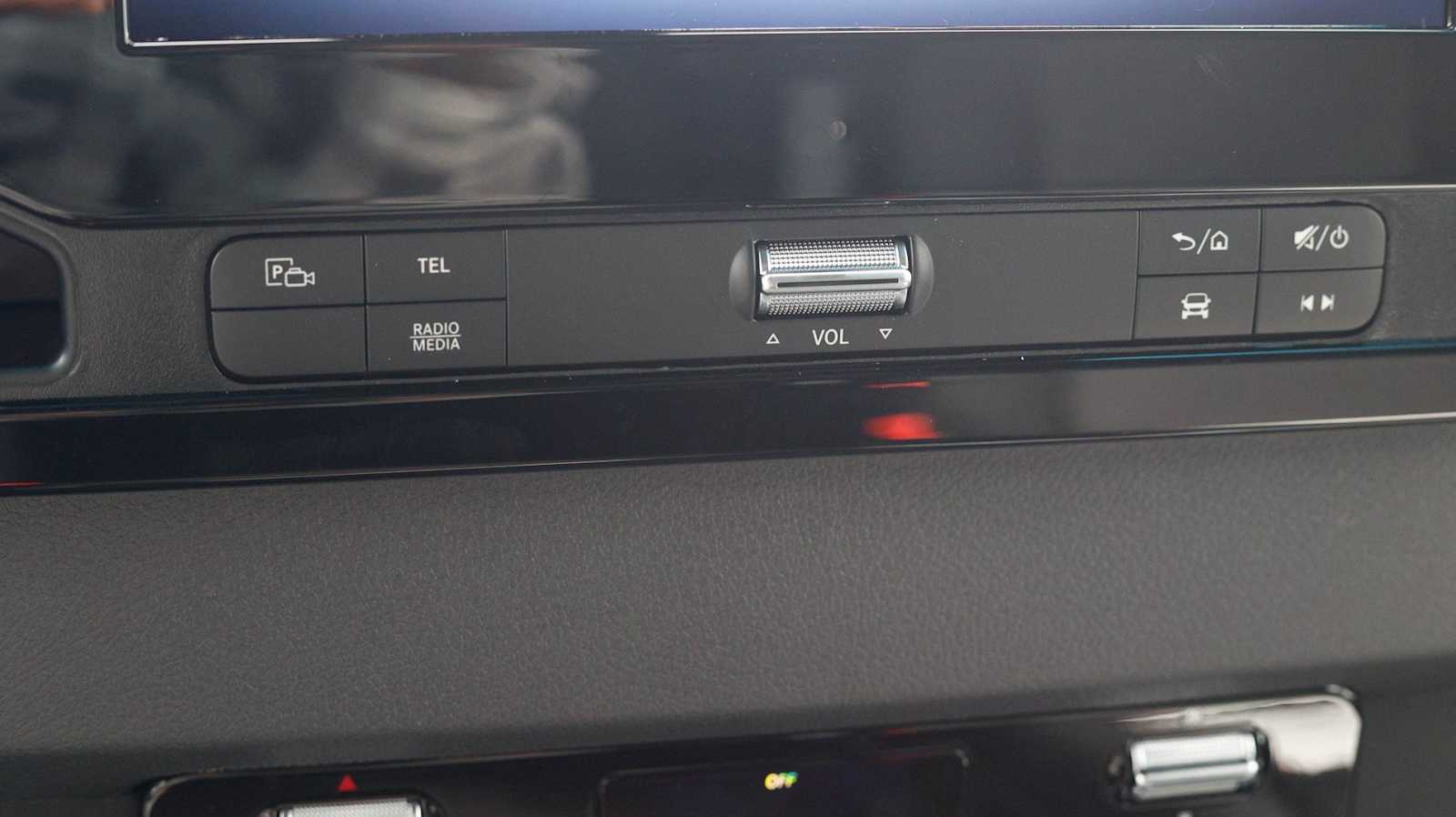 Thumbnail: 2026 Mercedes-Benz Sprinter - 33