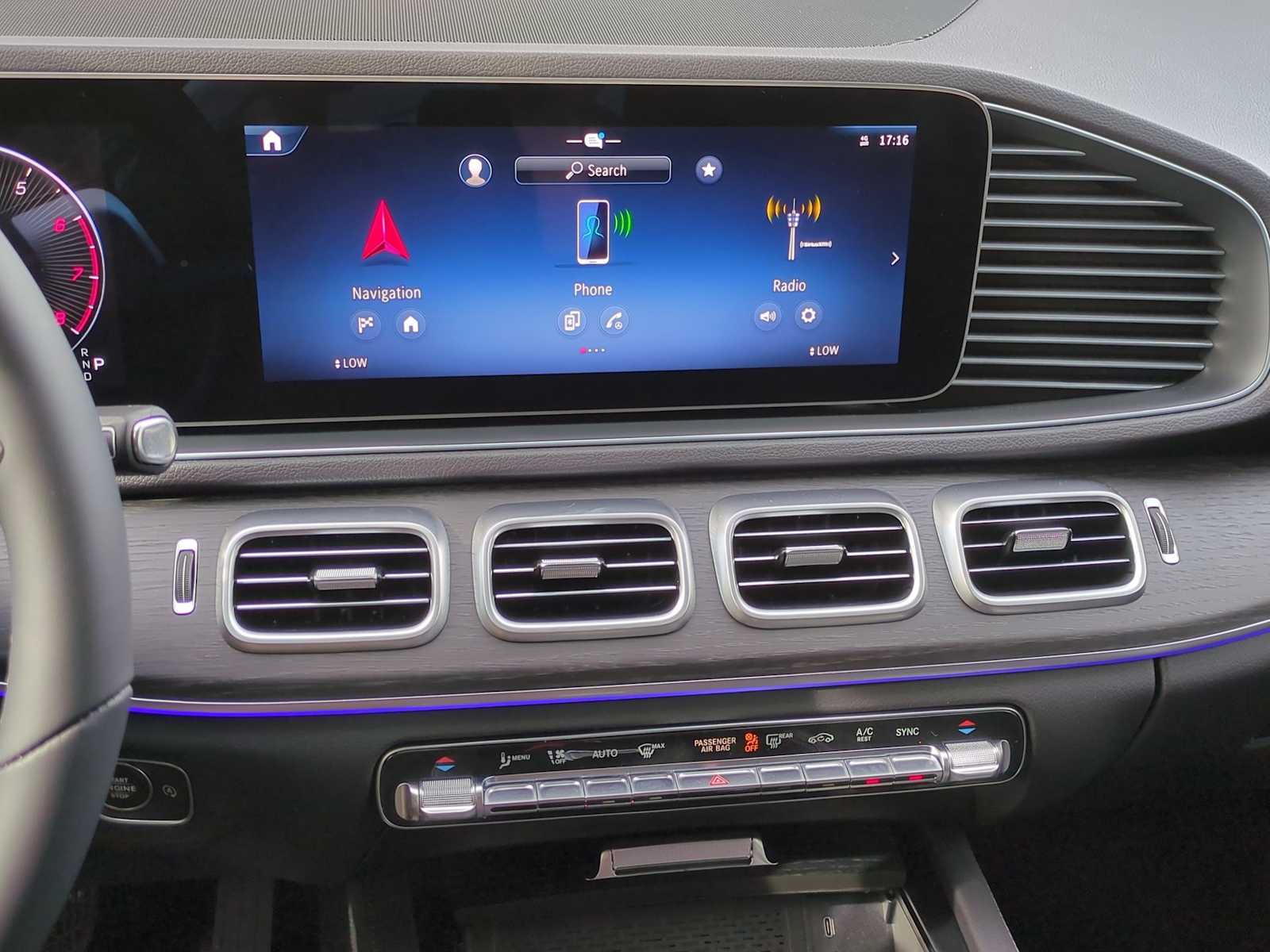 Thumbnail: 2025 Mercedes-Benz GLE - 29