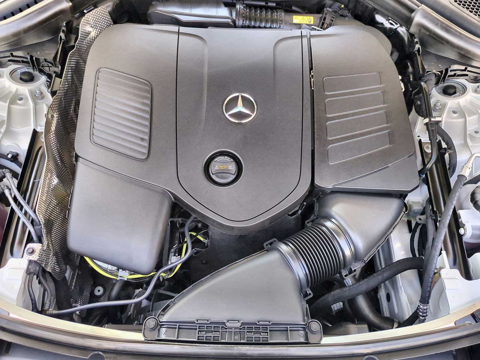 Thumbnail: 2025 Mercedes-Benz GLC - 15