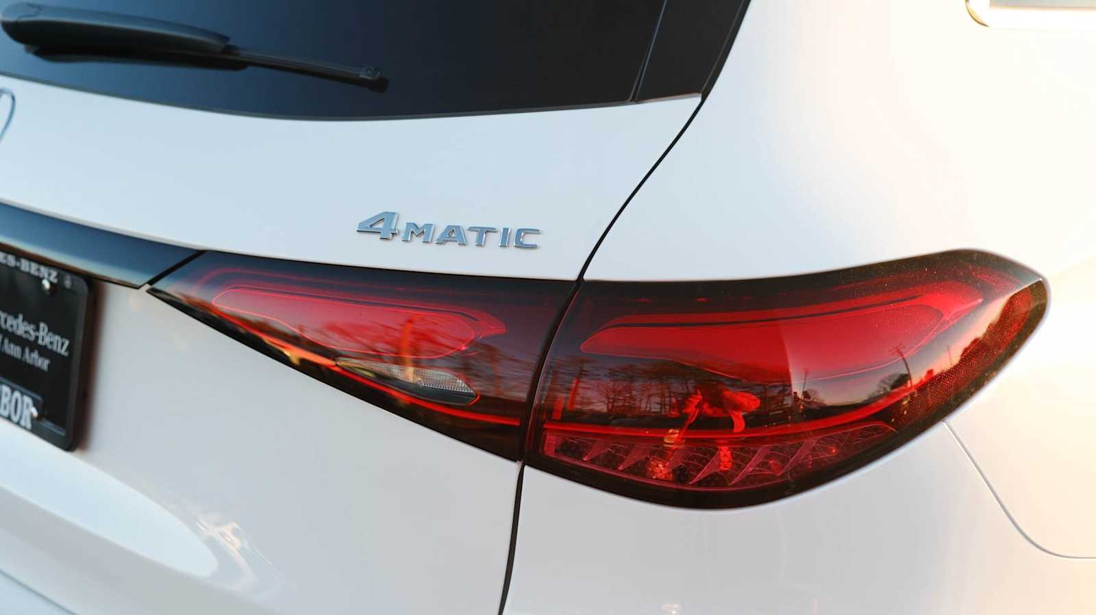 Thumbnail: 2026 Mercedes-Benz GLC - 27