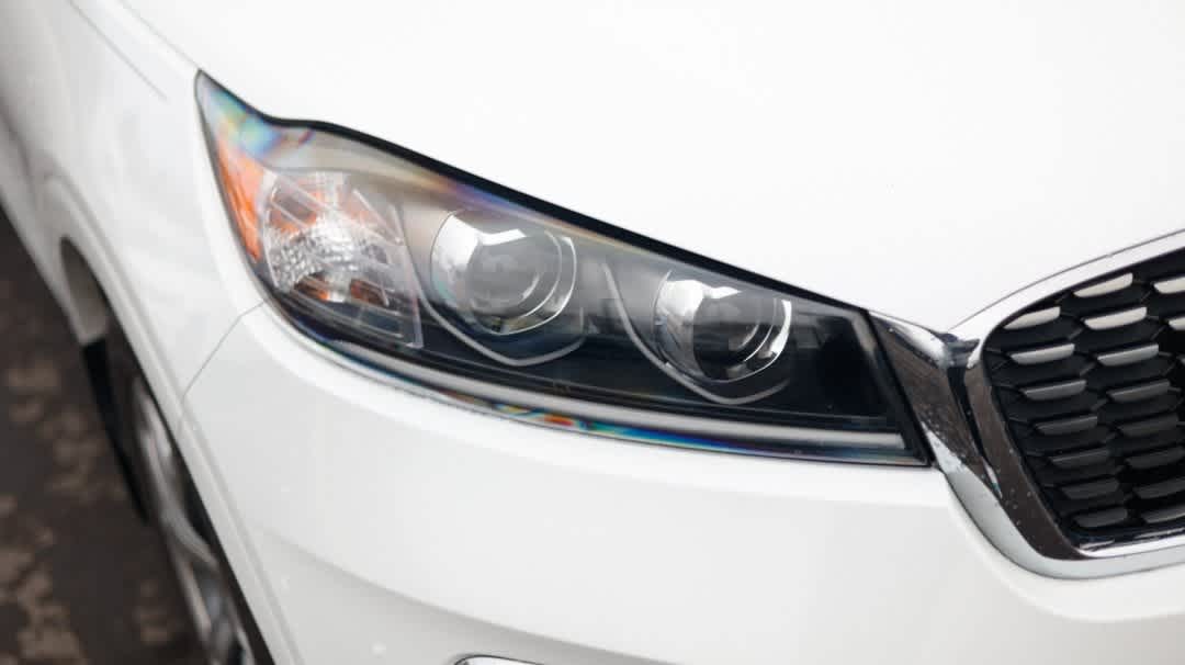 Thumbnail: 2019 Kia Sorento - 19