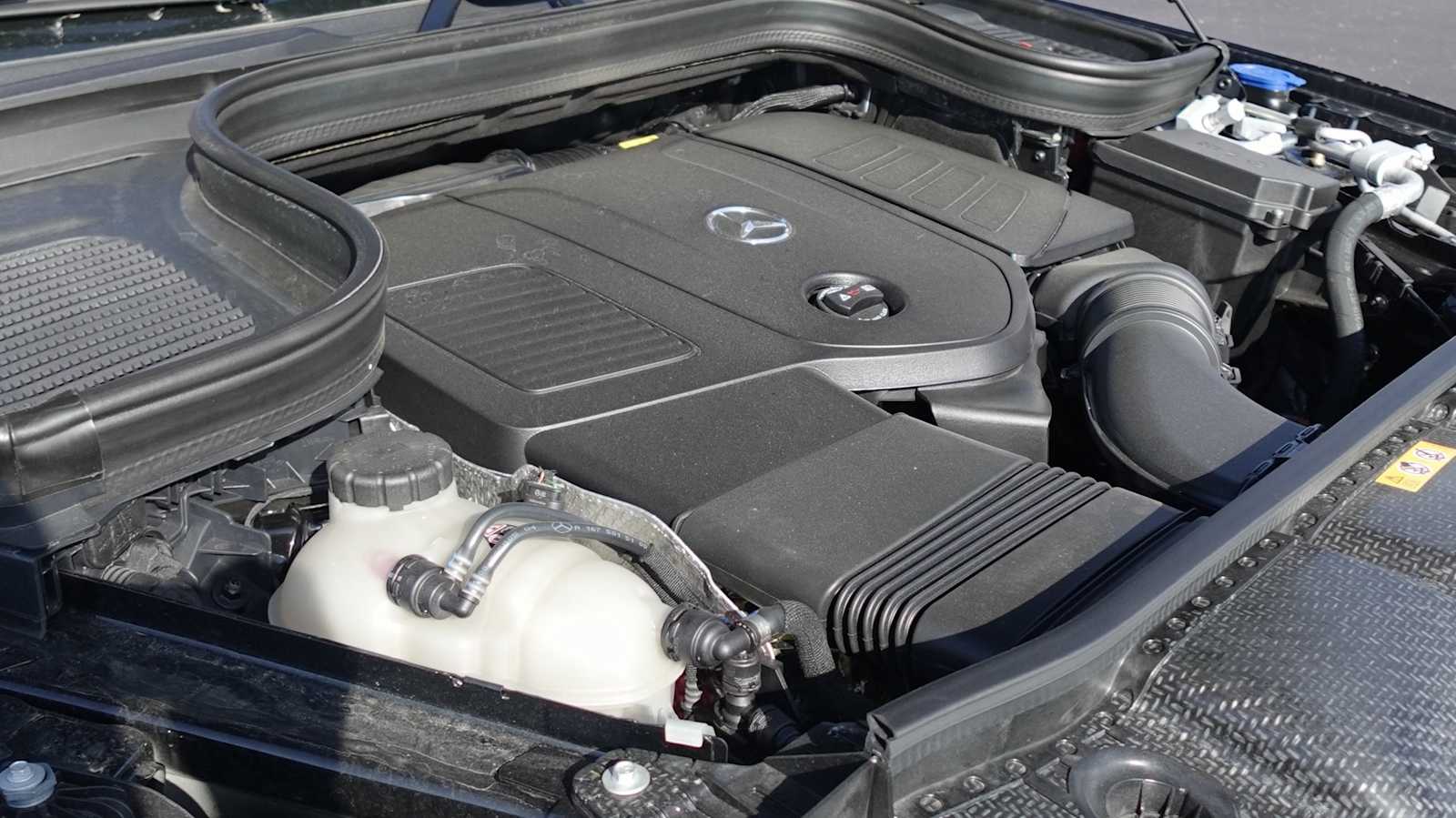 Thumbnail: 2026 Mercedes-Benz GLE - 19