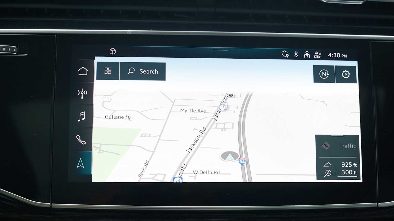 Thumbnail: 2023 Audi Q8 - 23