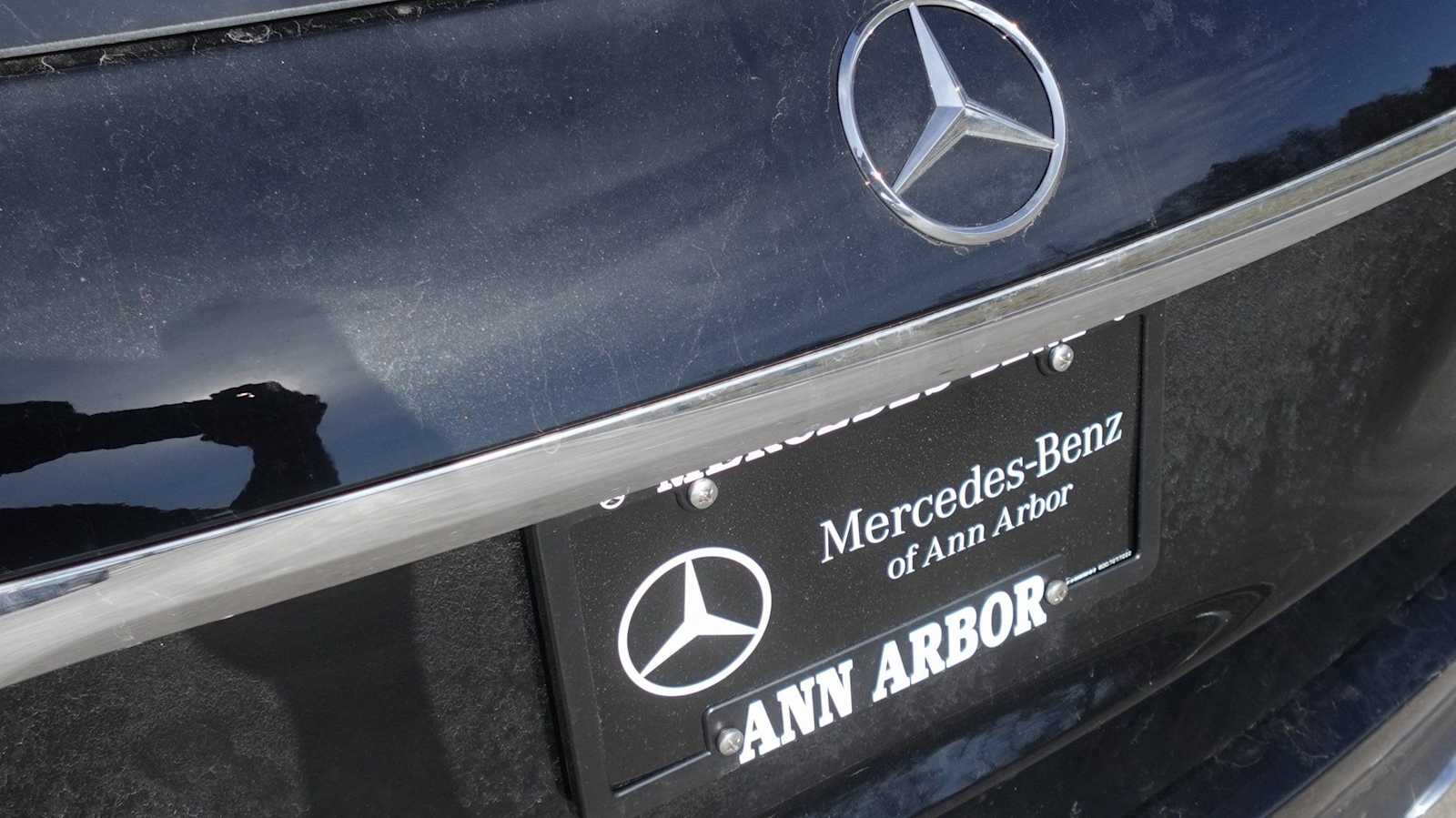 Thumbnail: 2026 Mercedes-Benz GLE - 26