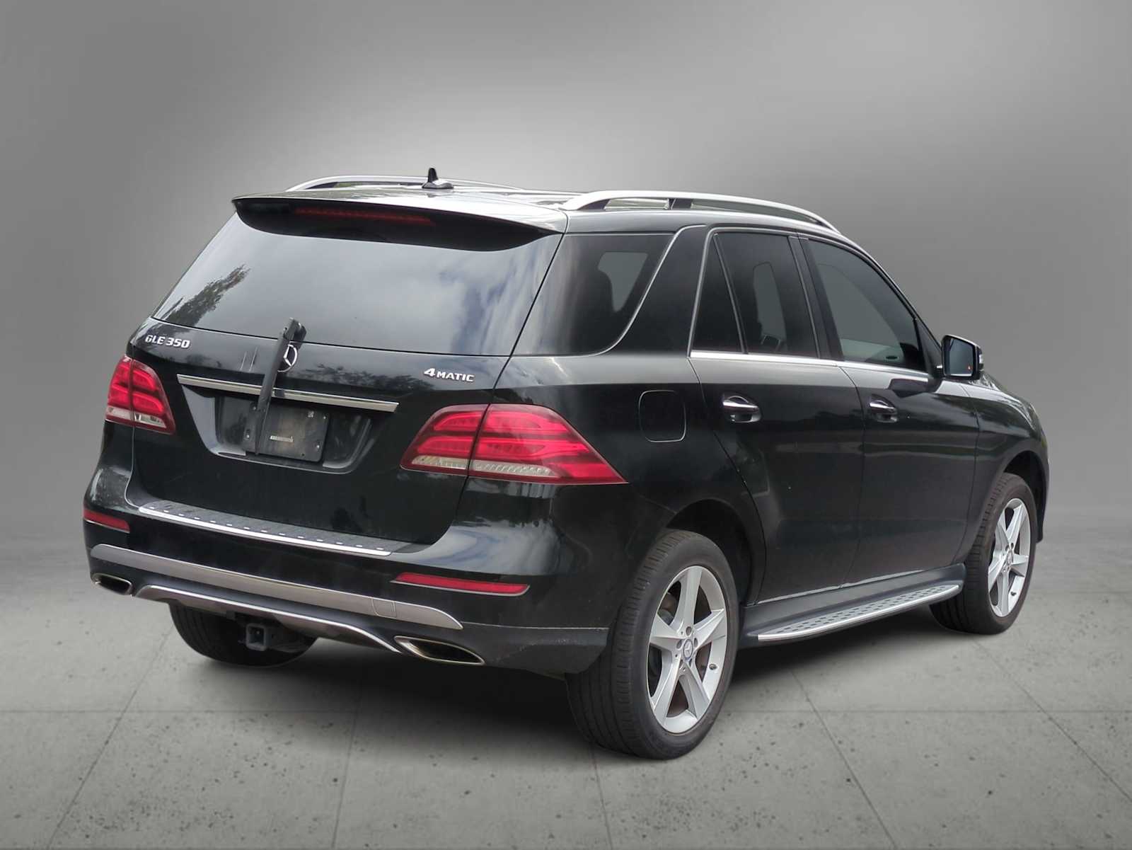 Thumbnail: 2016 Mercedes-Benz GLE - 7