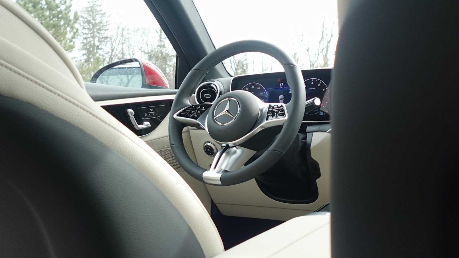 Thumbnail: 2026 Mercedes-Benz GLC - 46