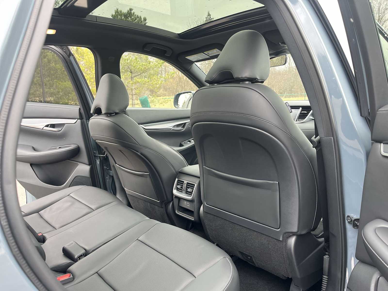 Thumbnail: 2023 INFINITI QX50 - 12