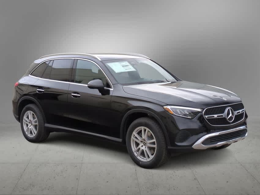 Thumbnail: 2025 Mercedes-Benz GLC - 2