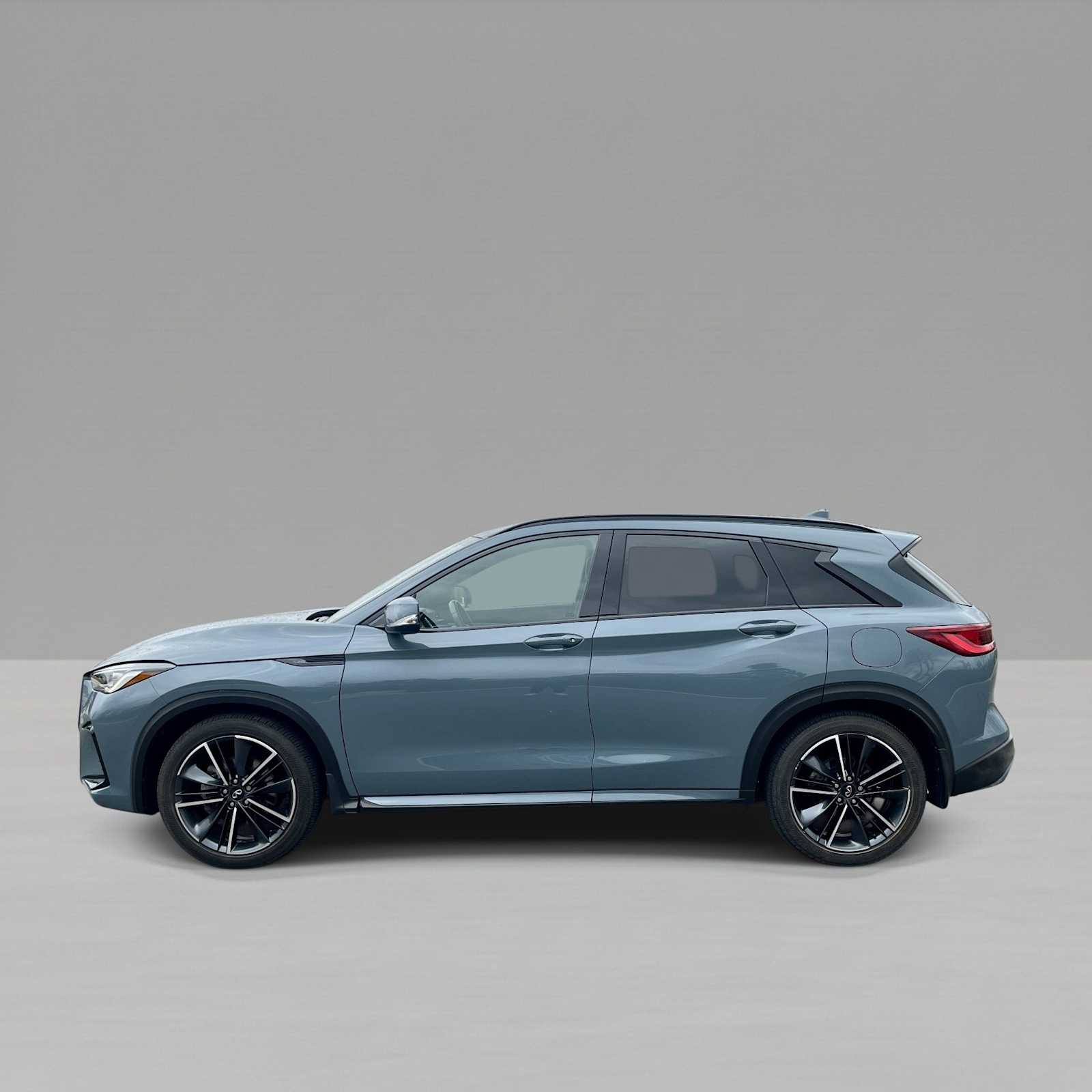 Thumbnail: 2023 INFINITI QX50 - 5