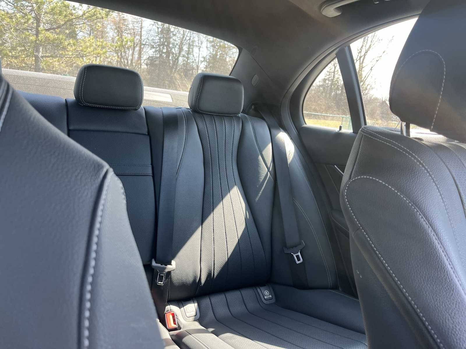 Thumbnail: 2017 Mercedes-Benz E-Class - 22