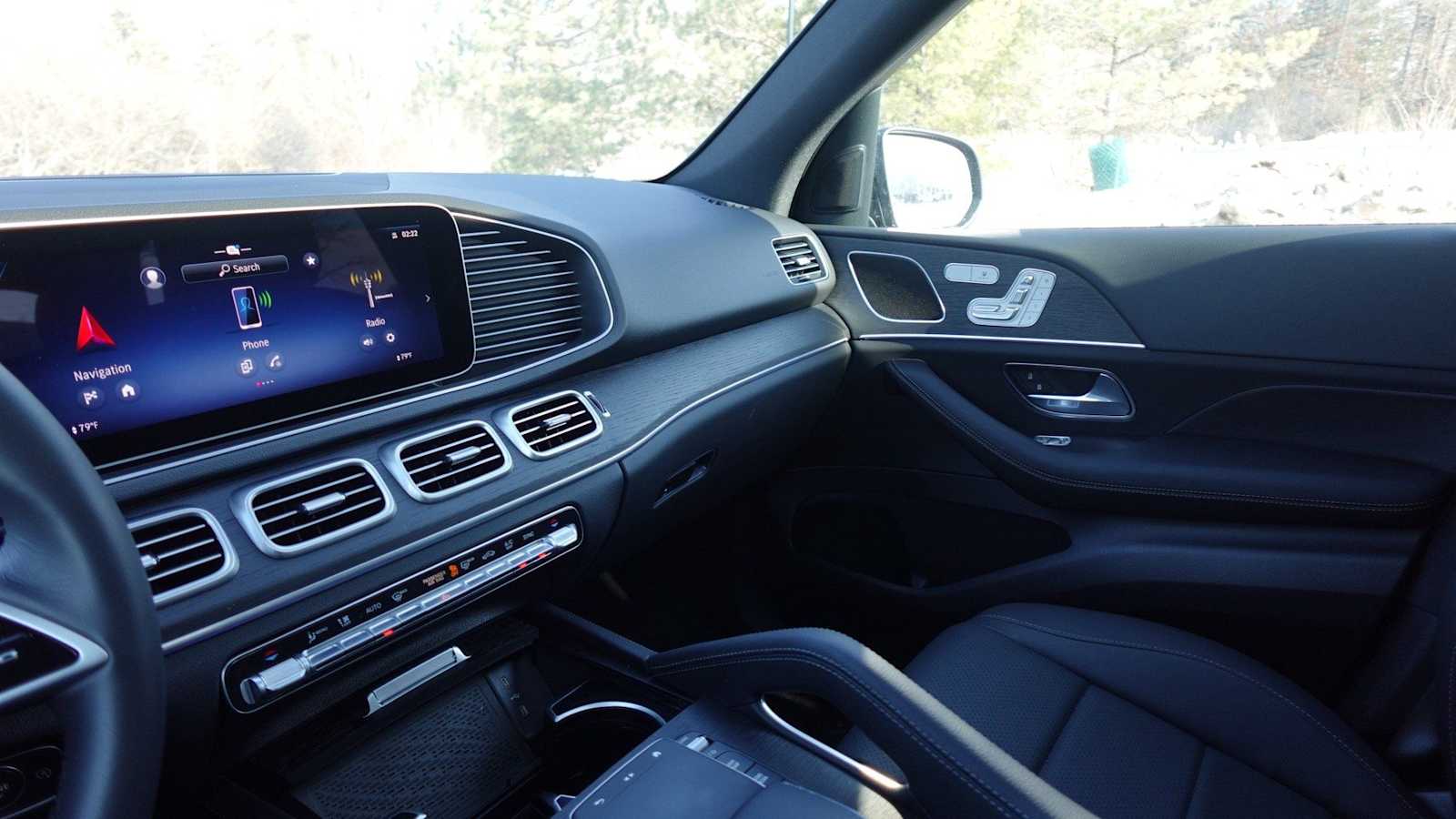 Thumbnail: 2026 Mercedes-Benz GLE - 25