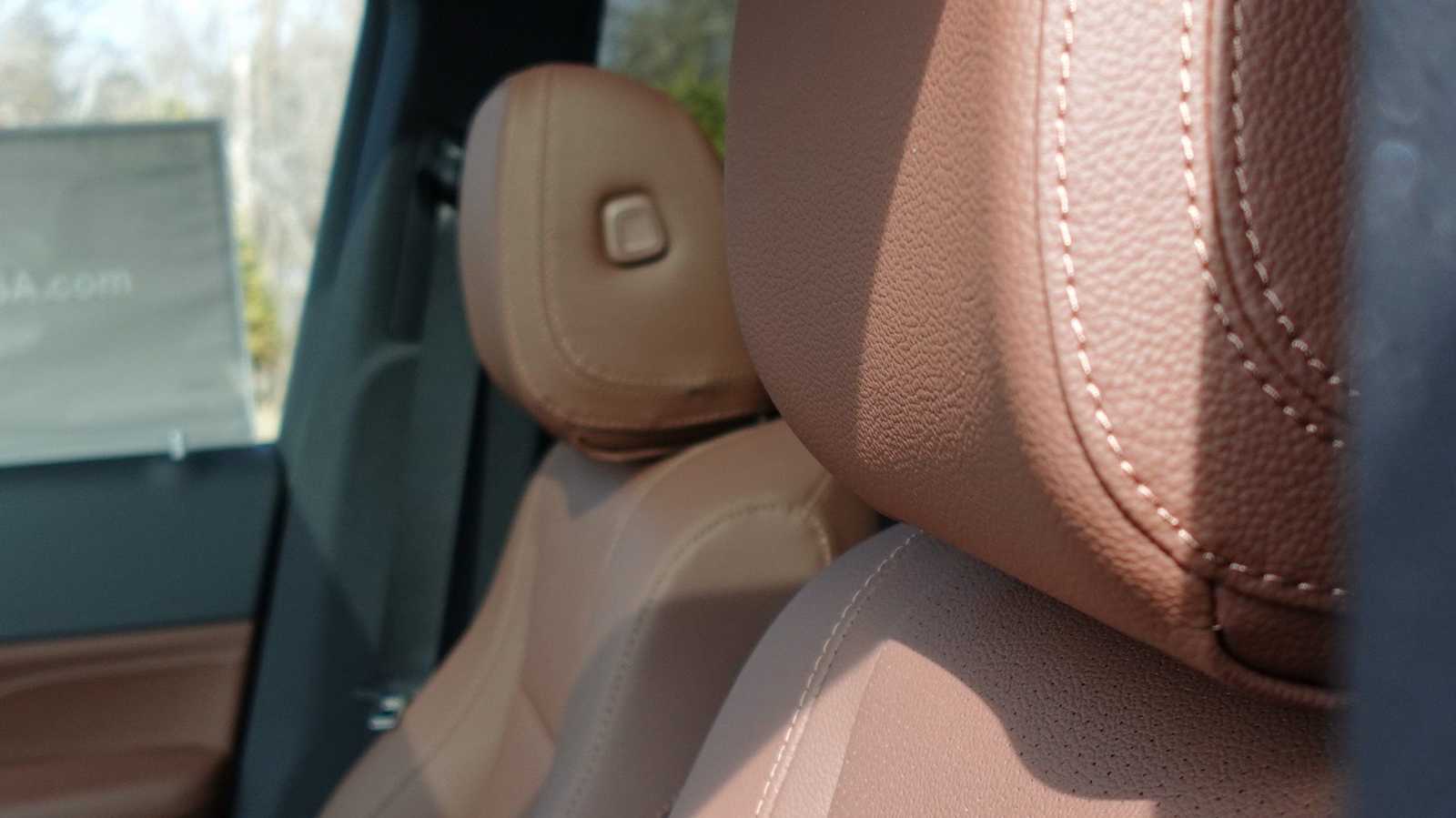 Thumbnail: 2026 Mercedes-Benz GLE - 26