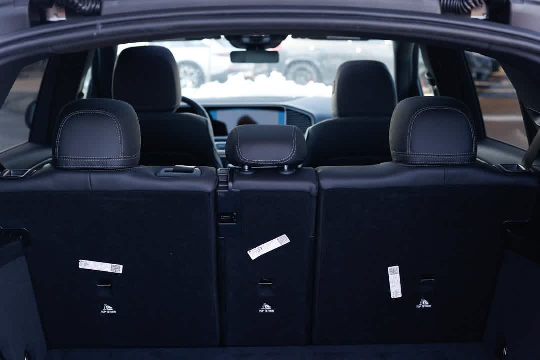 Thumbnail: 2026 Mercedes-Benz GLE - 29