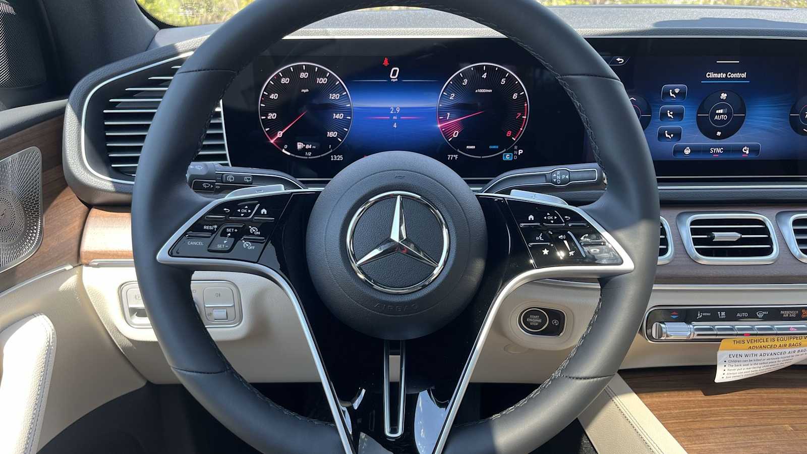Thumbnail: 2026 Mercedes-Benz GLE - 39