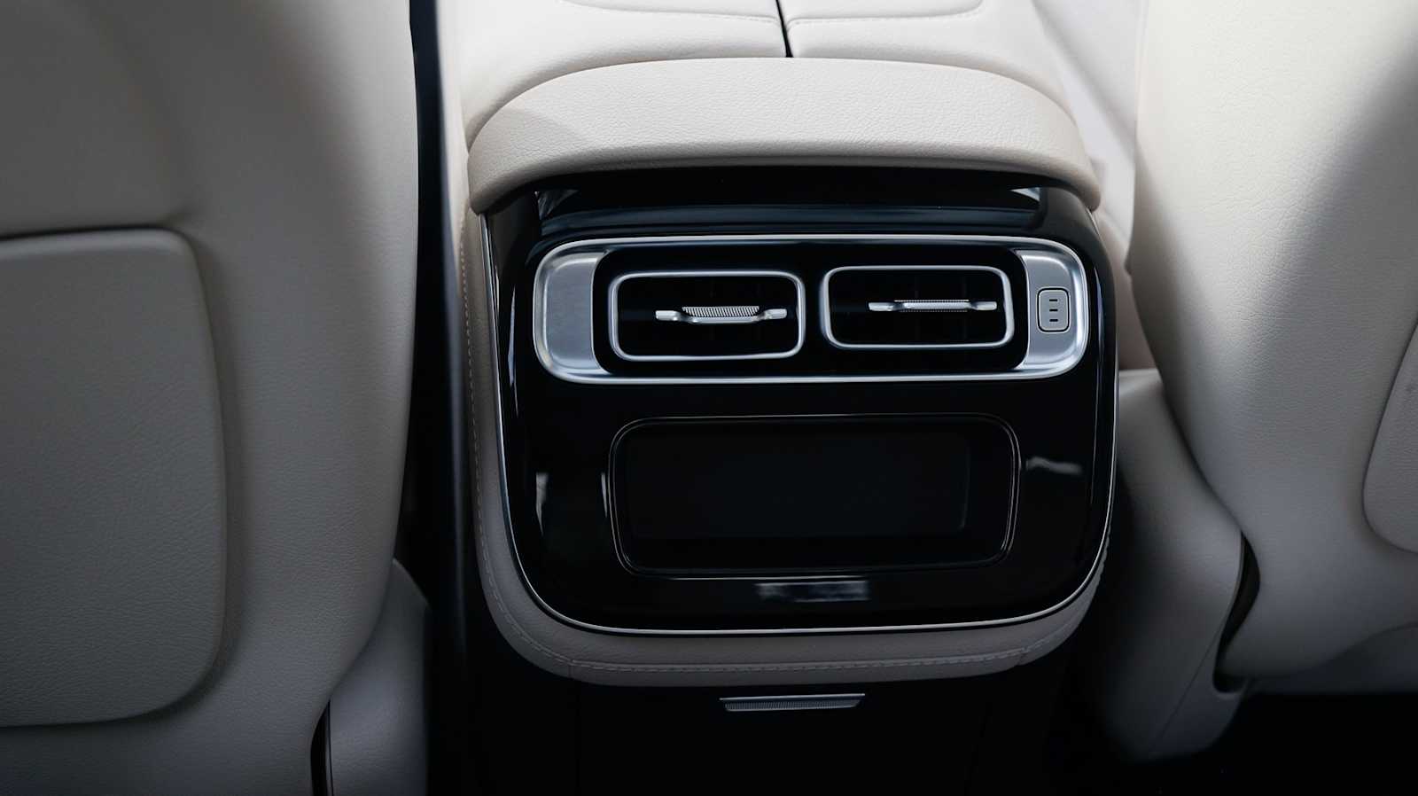 Thumbnail: 2023 Mercedes-Benz S-Class - 36