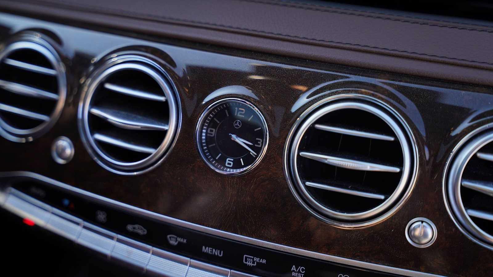 Thumbnail: 2015 Mercedes-Benz S-Class - 24