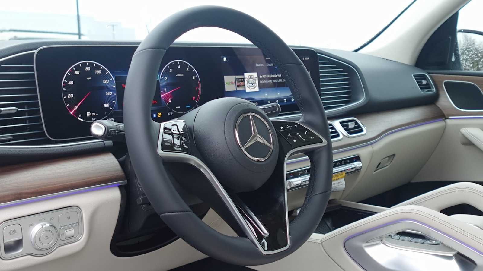 Thumbnail: 2026 Mercedes-Benz GLE - 25