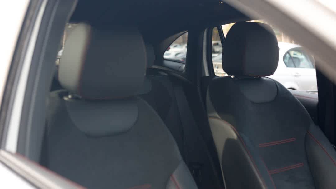 Thumbnail: 2025 Mercedes-Benz GLA - 22