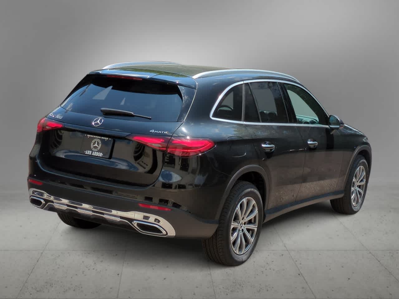 Thumbnail: 2025 Mercedes-Benz GLC - 8