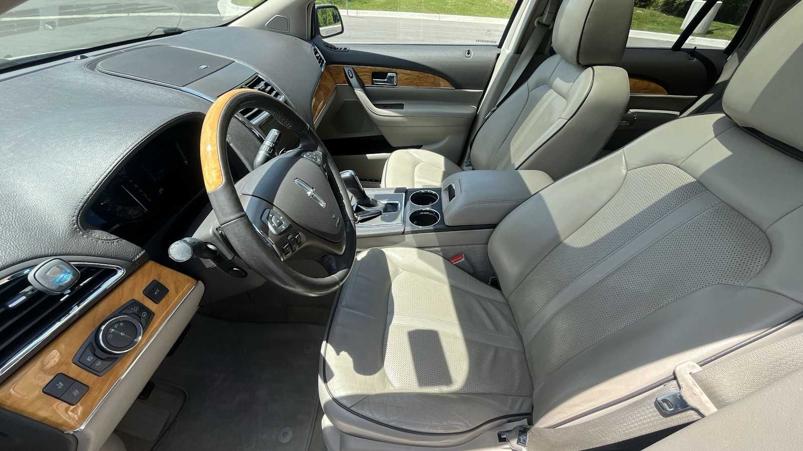 Thumbnail: 2013 Lincoln MKX - 14