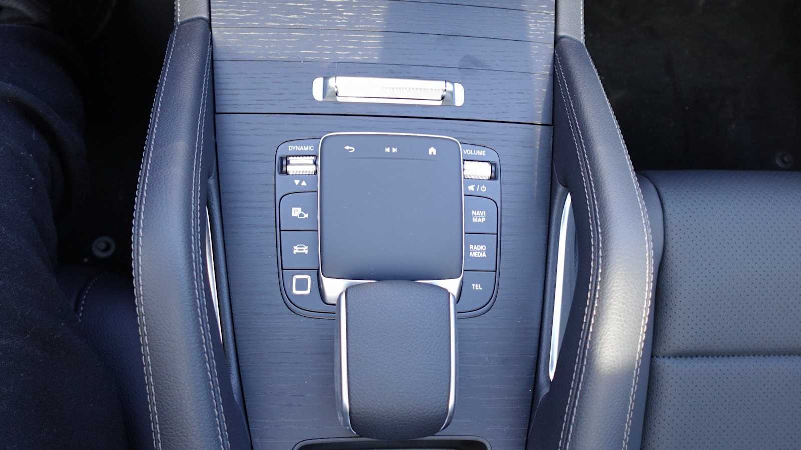 Thumbnail: 2026 Mercedes-Benz GLE - 35