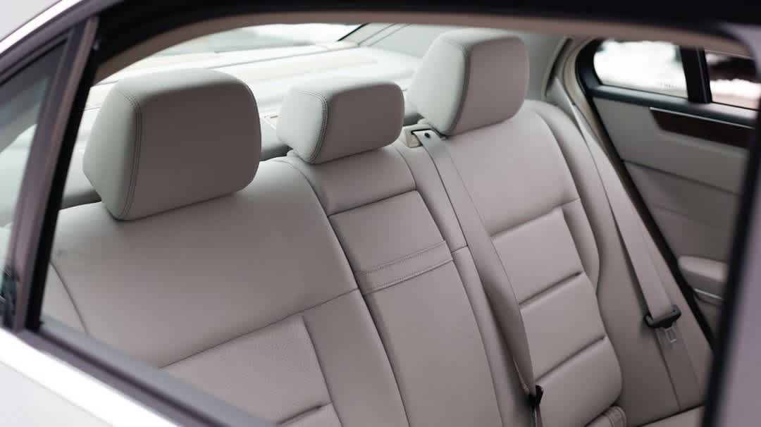 Thumbnail: 2014 Mercedes-Benz E-Class - 18