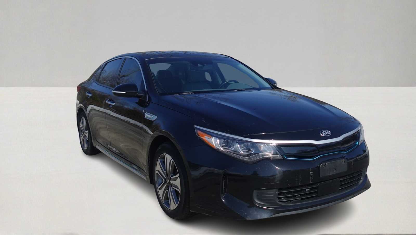 Thumbnail: 2017 Kia Optima - 3