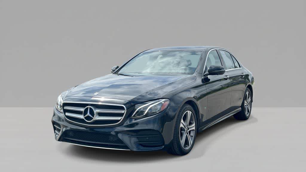 Thumbnail: 2019 Mercedes-Benz E-Class - 2
