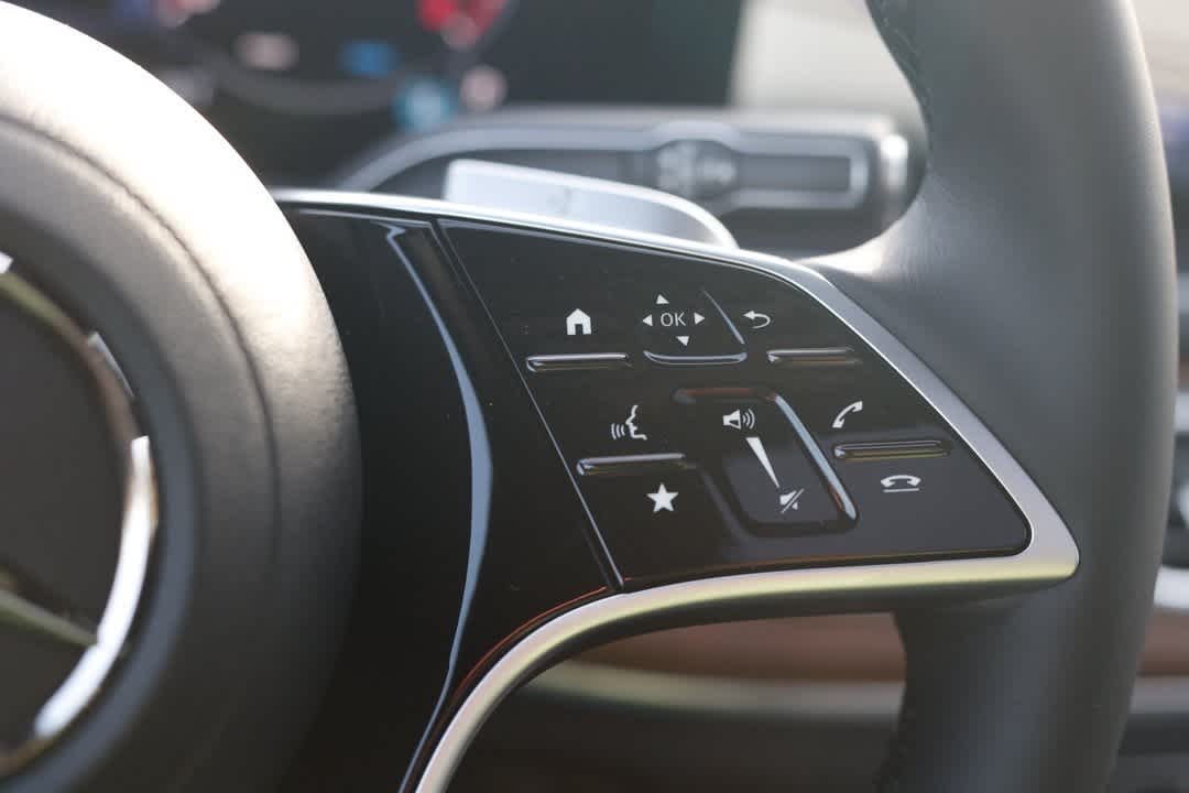 Thumbnail: 2026 Mercedes-Benz GLE - 29