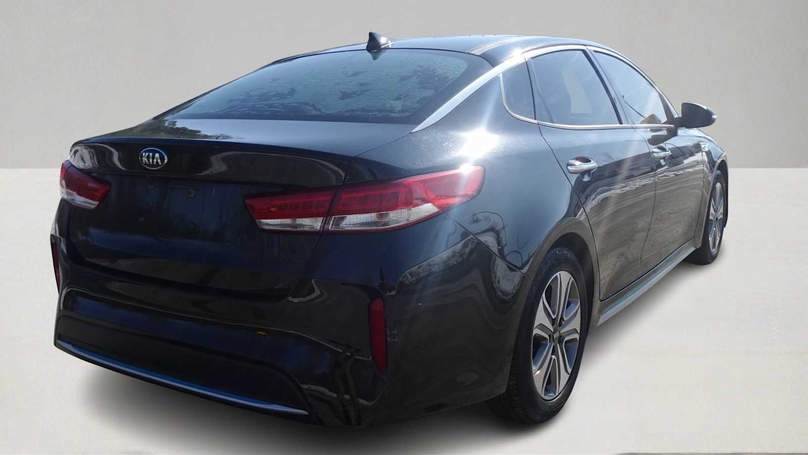 Thumbnail: 2017 Kia Optima - 5