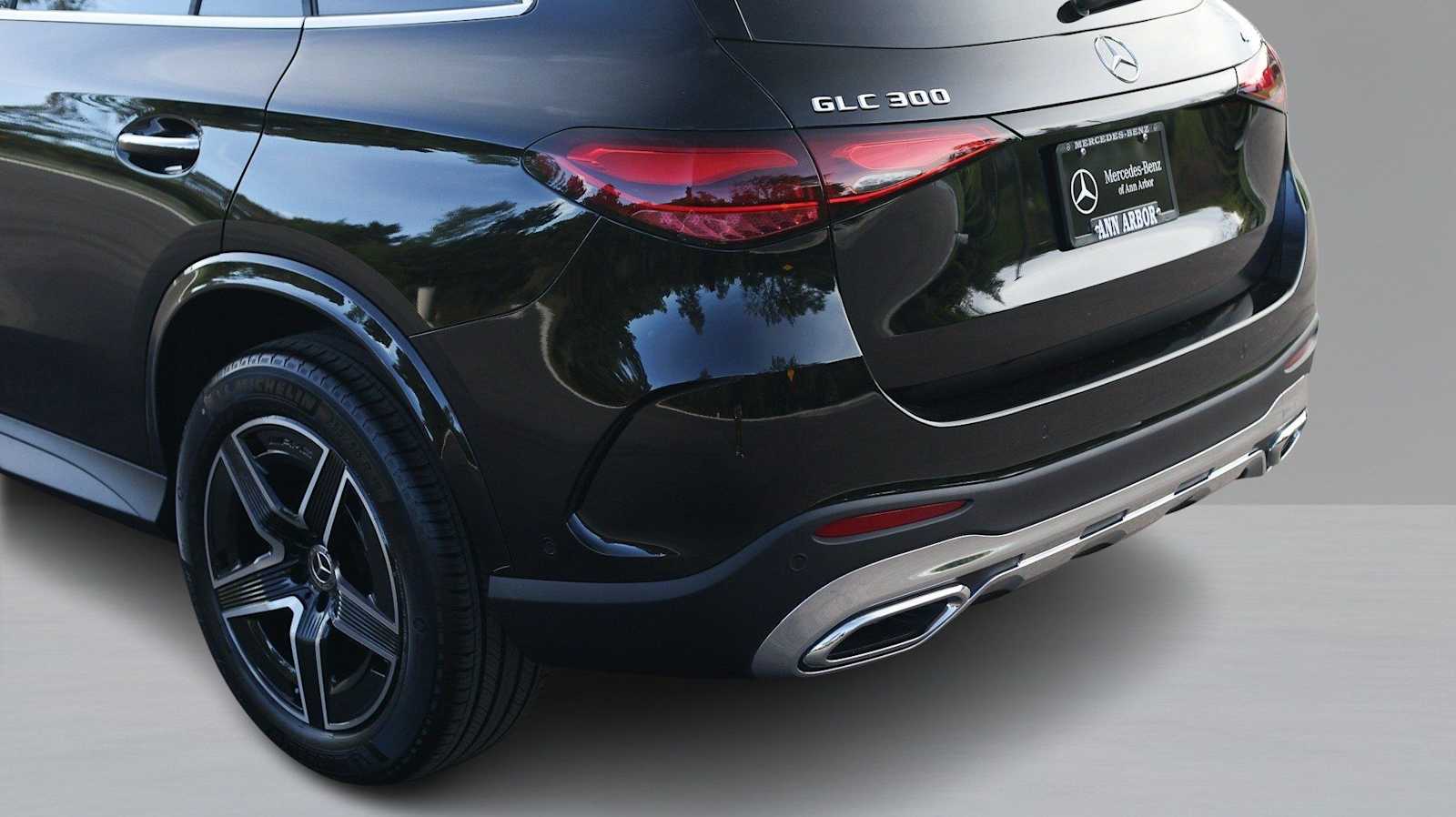 Thumbnail: 2026 Mercedes-Benz GLC - 14