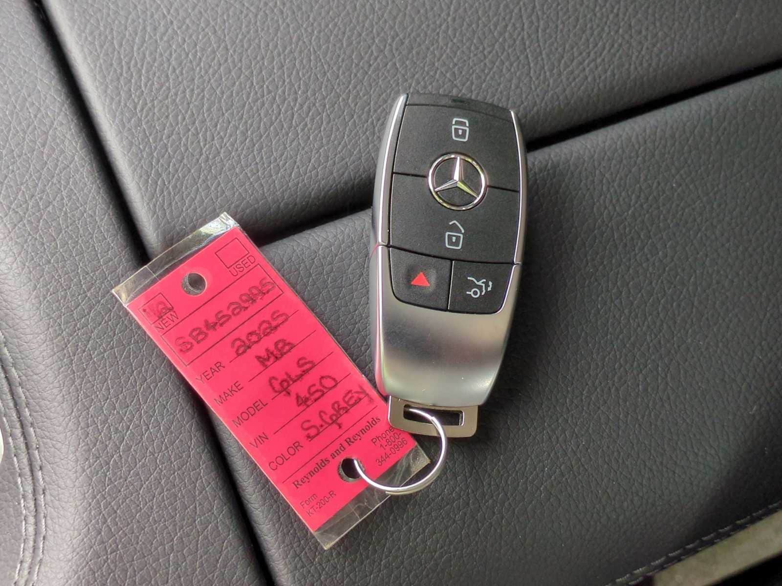 Thumbnail: 2025 Mercedes-Benz GLS - 37