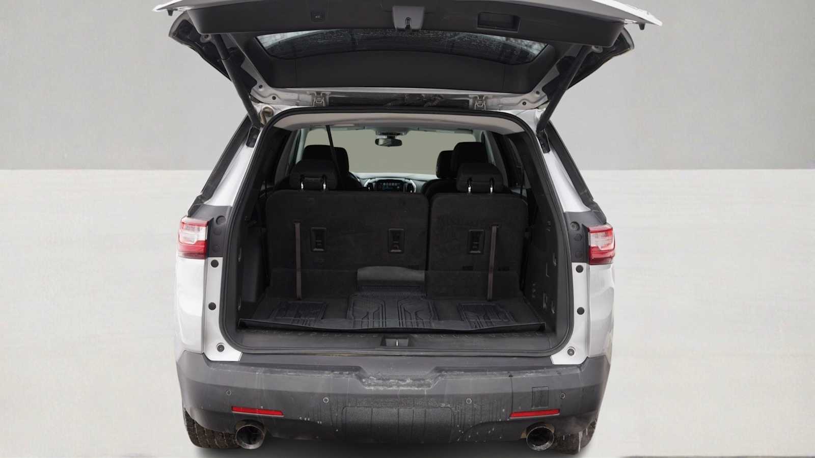 Thumbnail: 2019 Chevrolet Traverse - 9