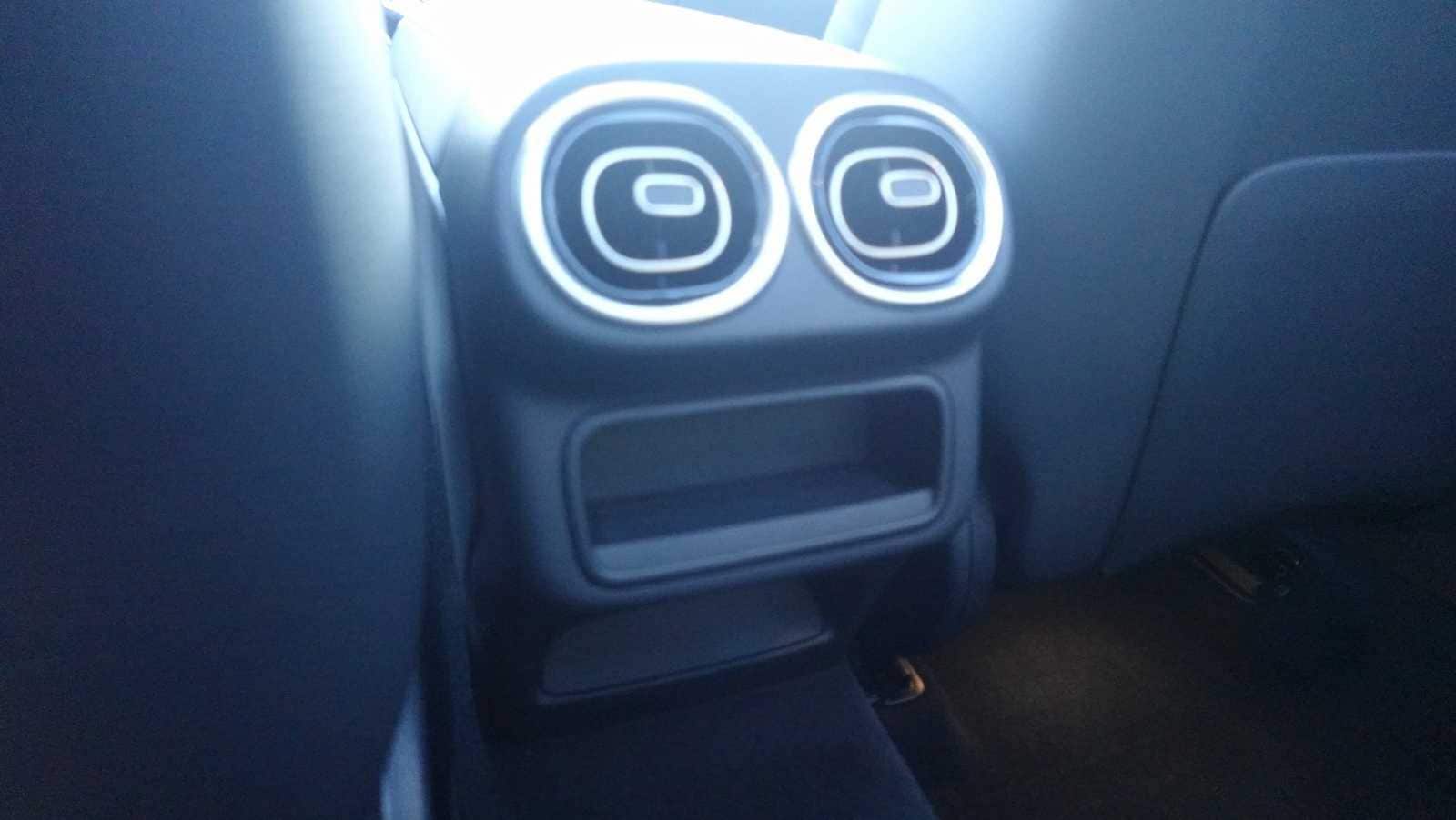 Thumbnail: 2026 Mercedes-Benz GLC - 46