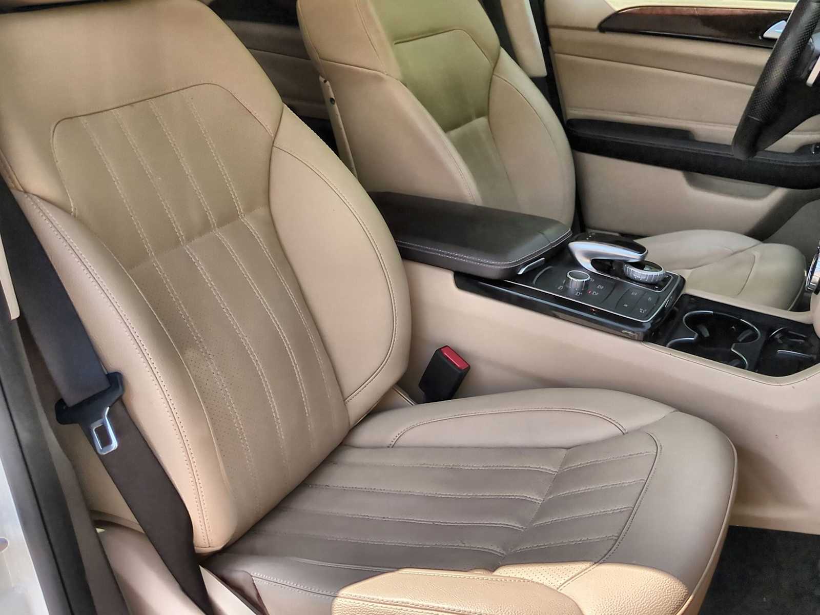 Thumbnail: 2018 Mercedes-Benz GLS - 24
