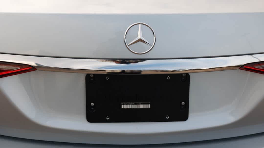 Thumbnail: 2023 Mercedes-Benz S-Class - 11