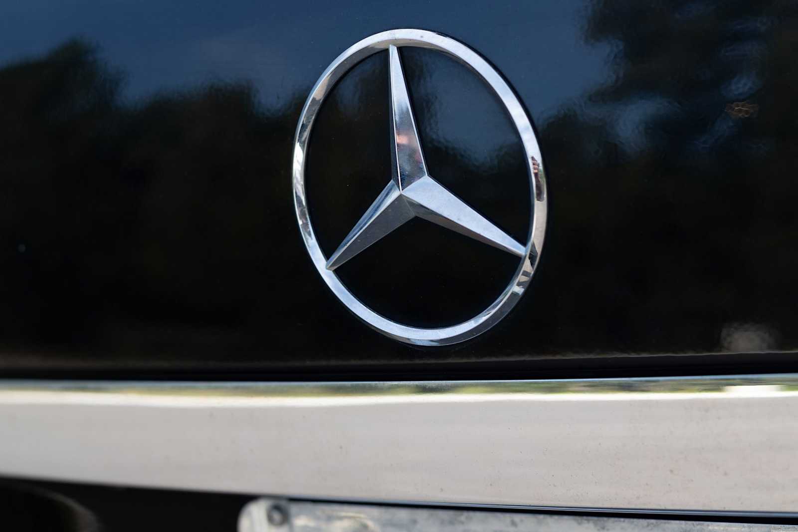 Thumbnail: 2010 Mercedes-Benz M-Class - 12
