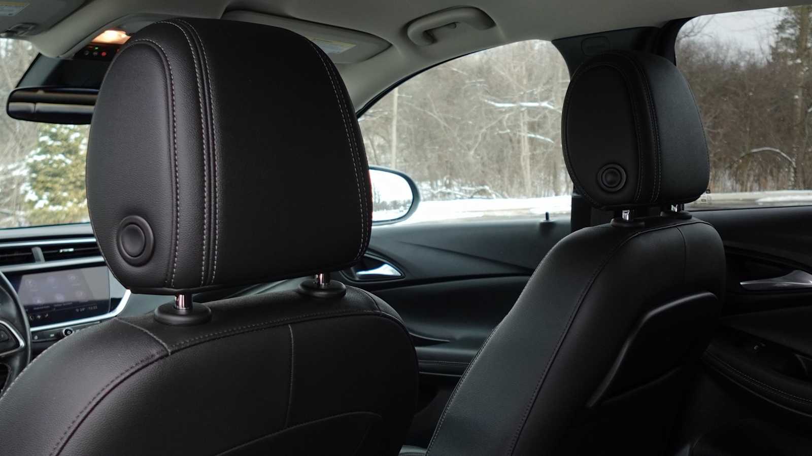 Thumbnail: 2020 Buick Encore GX - 38