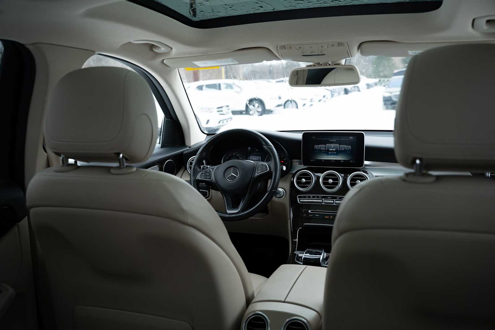 Thumbnail: 2016 Mercedes-Benz GLC - 12