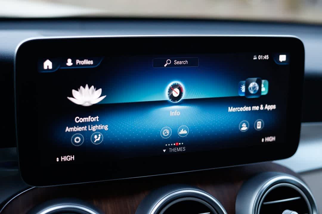 Thumbnail: 2022 Mercedes-Benz GLC - 23