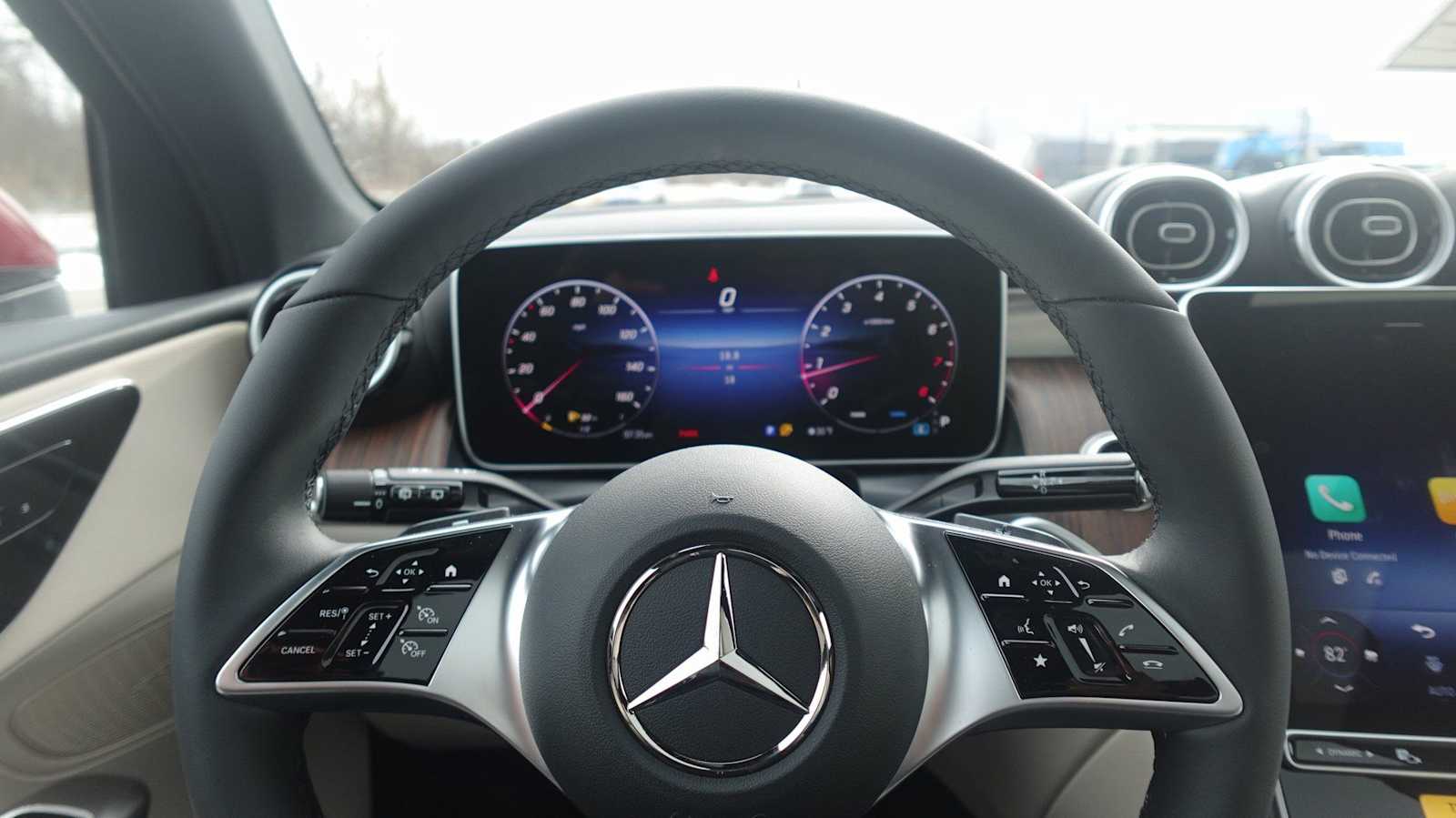 Thumbnail: 2026 Mercedes-Benz GLC - 30