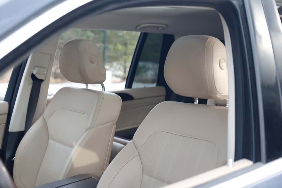 Thumbnail: 2018 Mercedes-Benz GLS - 8