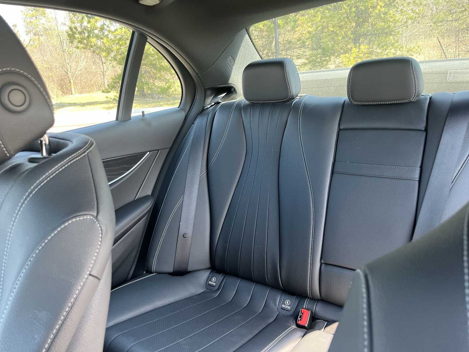 Thumbnail: 2017 Mercedes-Benz E-Class - 23